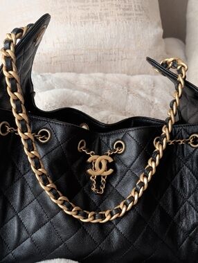 Chanel 25, Small Handbag